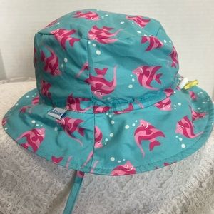 I play upf 50 sun hat 2T-4T